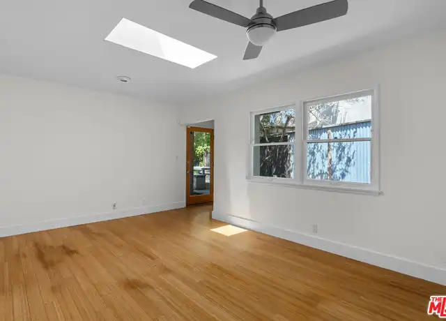 Property at 608 Woodlawn Ave, Venice, CA, 90291, 2 beds, 1 bath, [object Object]