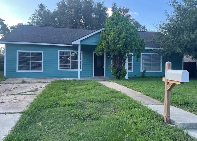 Property at 5959 Southgood St, Houston, TX, 77033, 3 beds, 2 baths, [object Object]