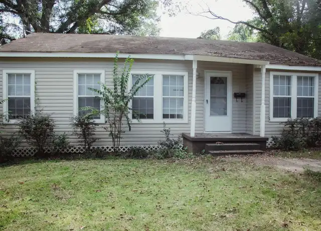 Property at 155 E Stephenson St, Shreveport, LA, 71104, 4 beds, 2 baths, [object Object]
