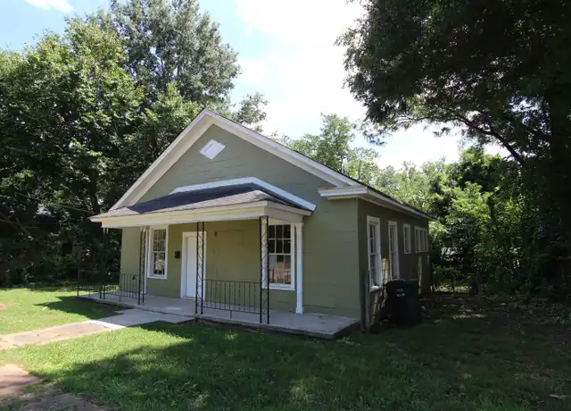 Property at 9 W Roy St, Rock Hill, SC, 29730, 2 beds, 1 bath, [object Object]