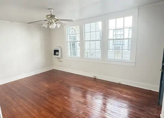 Property at 3539 Saint Charles Ave Unit B, New Orleans, LA, 70115, 1 bed, 1 bath, [object Object]