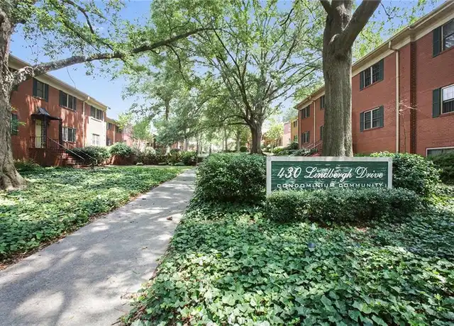 Property at 430 Lindbergh Dr NE Unit J1, Atlanta, GA, 30305, 2 beds, 1.5 baths, [object Object]