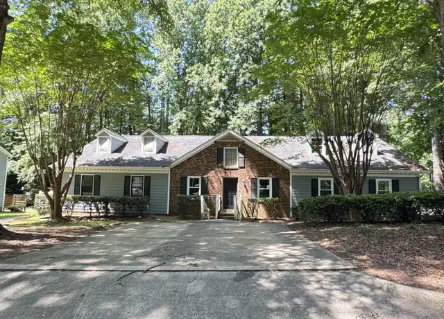 Property at 102 Cimmaron Ct, Cary, NC, 27511, 2 beds, 1.5 baths, [object Object]
