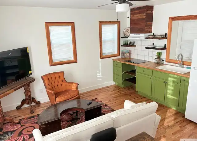 Property at 135 W Elizabeth St Unit 3, Brownsville, TX, 78520, 1 bed, 1 bath, [object Object]