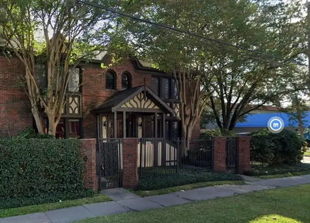 Property at 227 Alabama St Unit 4, Houston, TX, 77006, 2 beds, 1 bath, [object Object]