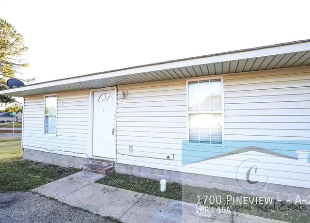 Property at 1700 Pineview St Unit A-2, Jonesboro, AR, 72401, 2 beds, 1 bath, [object Object]