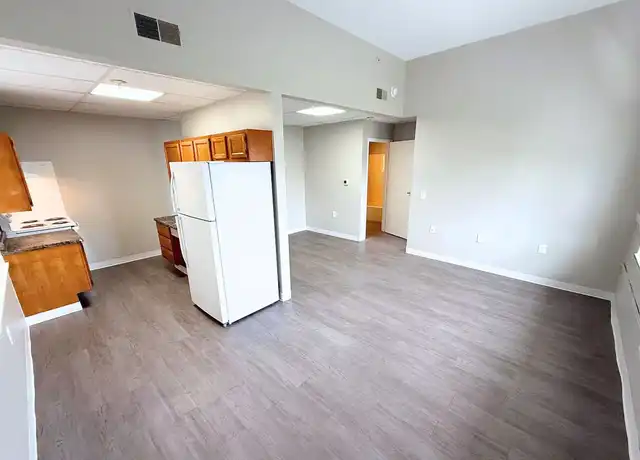 Property at Spacious Living at Heritage Lofts, Piqua - 316 N College St, Piqua, OH, 45356, 0-2 beds, 1 bath, [object Object]