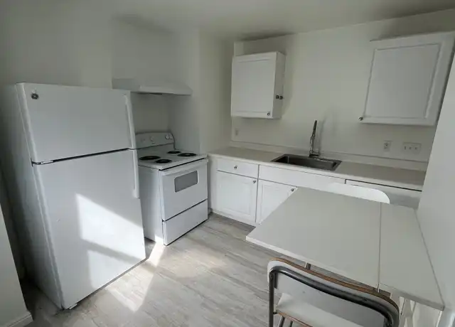 Property at 1105 Crandall Ave S, Salt Lake City, UT, 84106, 2 beds, 1 bath, [object Object]