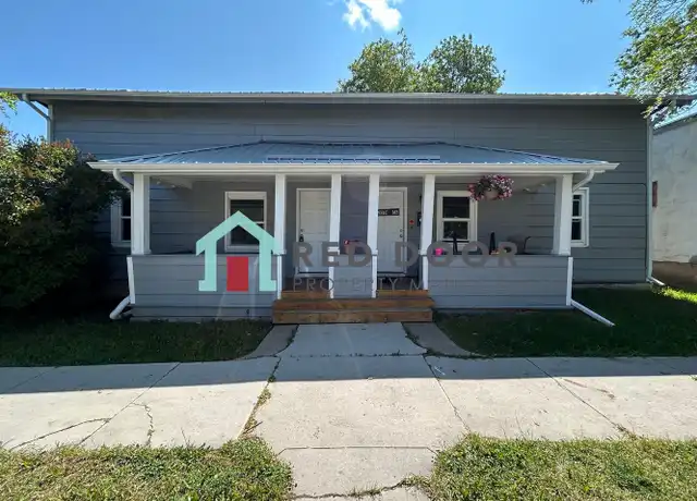 Property at 715 11th St S, Great Falls, MT, 59405, 2 beds, 1 bath, [object Object]