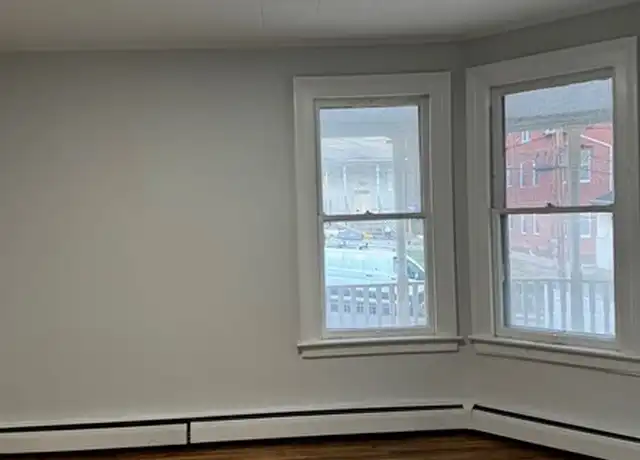 Property at 26 Colley St, Waterbury, CT, 06708, 3 beds, 1 bath, [object Object]