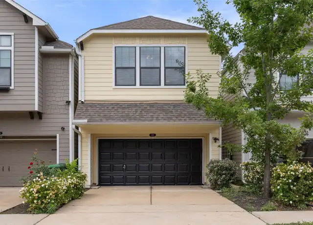Property at 833 W 24th St, Houston, TX, 77008, 3 beds, 2.5 baths, [object Object]