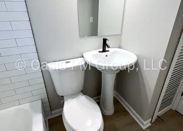 Property at 3205 Joan Rd Unit A, Columbus, OH, 43204, 1 bed, 1 bath, [object Object]
