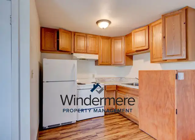 Property at 310 SE Midway Blvd Unit 209, Oak Harbor, WA, 98277, 2 beds, 1 bath, [object Object]