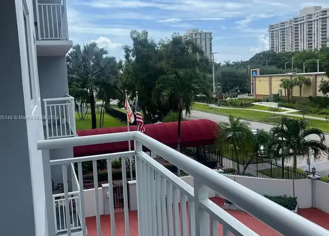 Property at 1251 NE 108th St, Miami, FL, 33161, 2 beds, 2 baths, [object Object]