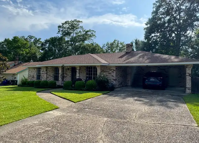 Property at 1006 N 29th Ave, Hattiesburg, MS, 39401, 3 beds, 2 baths, [object Object]