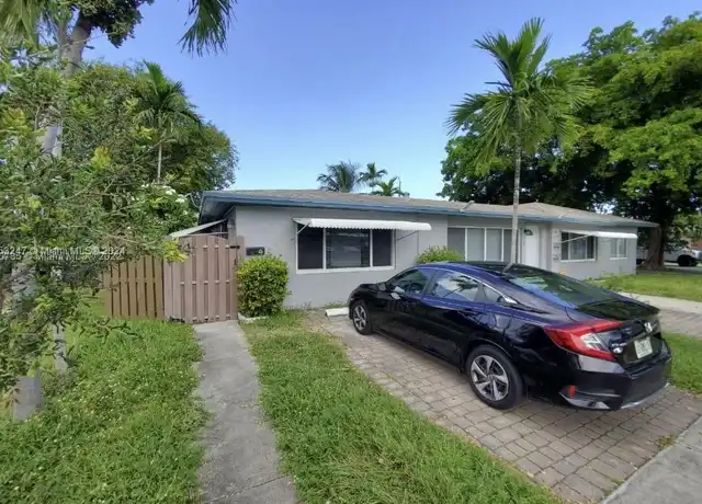 Property at 729 NE 6th St, Hallandale Beach, FL, 33009, 3 beds, 3 baths, [object Object]