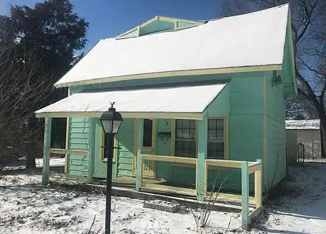 Property at 1610 S Osage St, Independence, MO, 64055, 3 beds, 1.5 baths, [object Object]