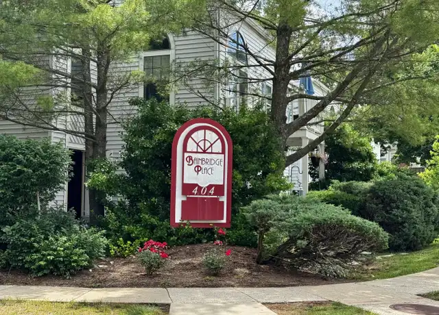 Property at 404 Bainbridge Ct Unit E3, Lexington, KY, 40509, 2 beds, 2 baths, [object Object]