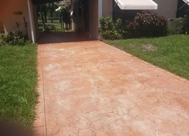 Property at 961 NW 202nd St, Miami, FL, 33169, 4 beds, 2 baths, [object Object]