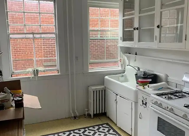 Property at 78 Brington Rd Unit 1, Brookline, MA, 02445, 2 beds, 1 bath, [object Object]