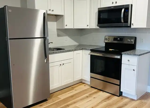 Property at 371 Elm St Unit 10, Milford, NH, 03055, 1 bed, 1 bath, [object Object]
