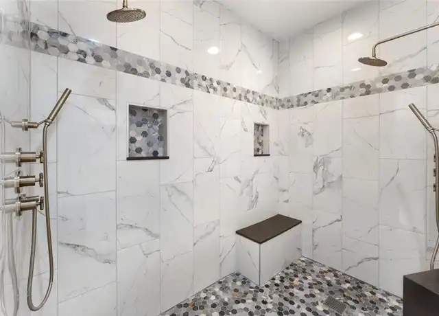 Property at 3329 New Garden View Ln, Houston, TX, 77018, 3 beds, 2.5 baths, [object Object]