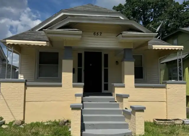 Property at 652 S 42nd St, Louisville, KY, 40211, 4 beds, 2 baths, [object Object]