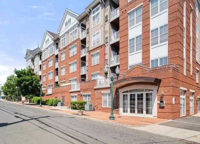 Property at 850 E Main St #319, Stamford, CT, 06902, 2 beds, 2 baths, [object Object]