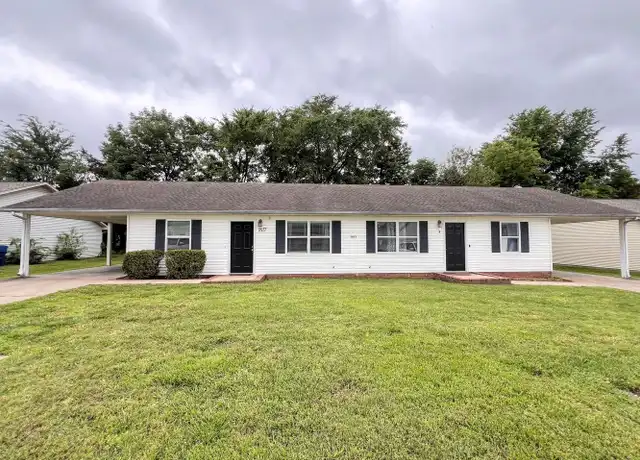 Property at 1617 Campbell St Unit A, Murray, KY, 42071, 2 beds, 1 bath, [object Object]