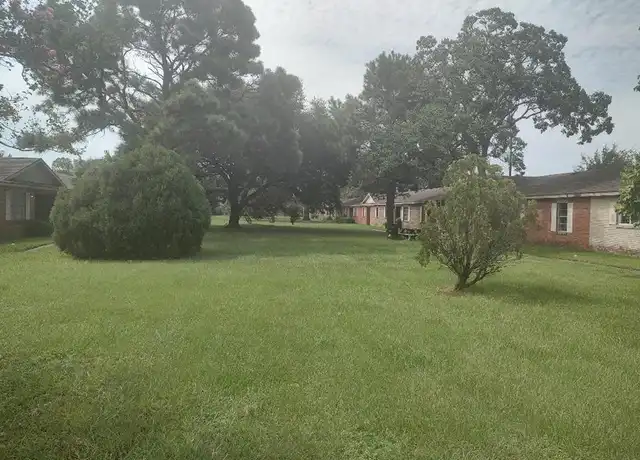 Property at 2000 Bahama Dr #5, Seabrook, TX, 77586, 2 beds, 1 bath, [object Object]