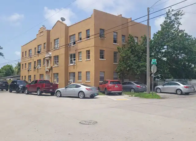 Property at 80 NW 31st Ave Unit 10, Miami, FL, 33125, 1 bed, 1 bath, [object Object]