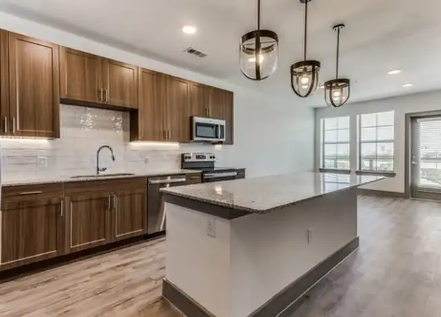Property at 4320 S Congress Ave Unit B5-15, Austin, TX, 78745, 2 beds, 2 baths, [object Object]