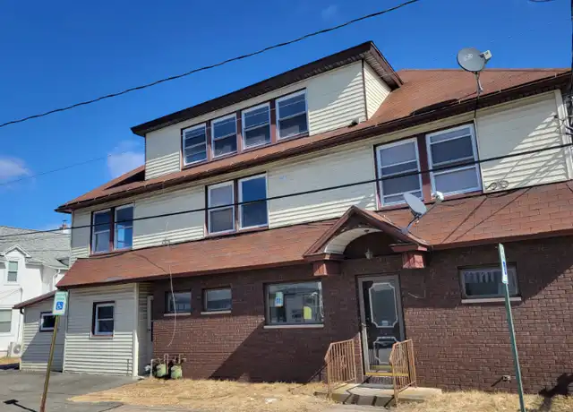 Property at 306 Chestnut St Apt A, Peckville, PA, 18452, 1 bed, 1 bath, [object Object]