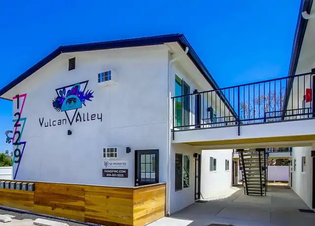 Property at 1229 N Vulcan Ave Unit D, Encinitas, CA, 92024, 2 beds, 2 baths, [object Object]