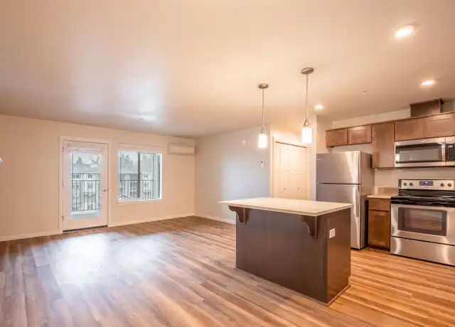 Property at 16533 NE Halsey St Unit A-105, Portland, OR, 97230, 2 beds, 1 bath, [object Object]