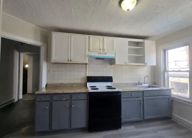 Property at 1419 Princeton Ave Apt 3, Ewing Township, NJ, 08638, 3 beds, 1 bath, [object Object]