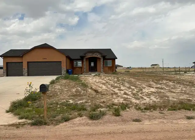 Property at 1343 N Dailey Dr, Pueblo, CO, 81007, 3 beds, 2 baths, [object Object]
