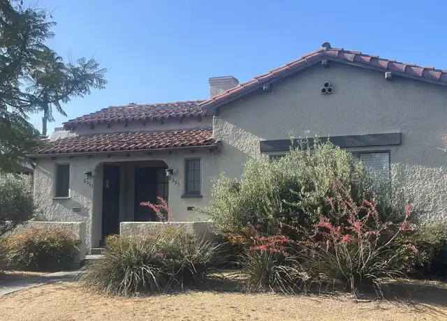 Property at 6331 Lindenhurst Ave, Los Angeles, CA, 90048, 2 beds, 1.5 baths, [object Object]