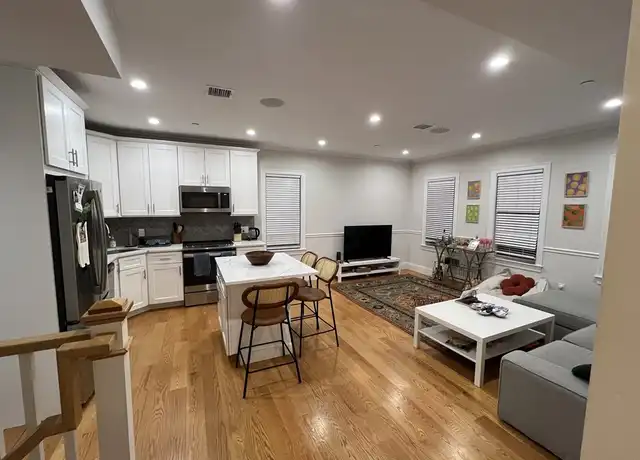 Property at 276 Athens St Unit PH, Boston, MA, 02127, 3 beds, 3 baths, [object Object]