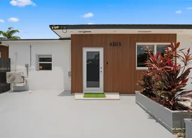 Property at 4301 NW 4th St Unit B, Miami, FL, 33126, 5 beds, 3 baths, [object Object]