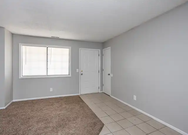 Property at 2310 W 26th St Unit F206, Lawrence, KS, 66047, 1 bed, 1 bath, [object Object]