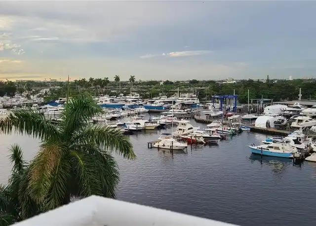 Property at 1861 NW South River Dr #802, Miami, FL, 33125, 1 bed, 1 bath, [object Object]