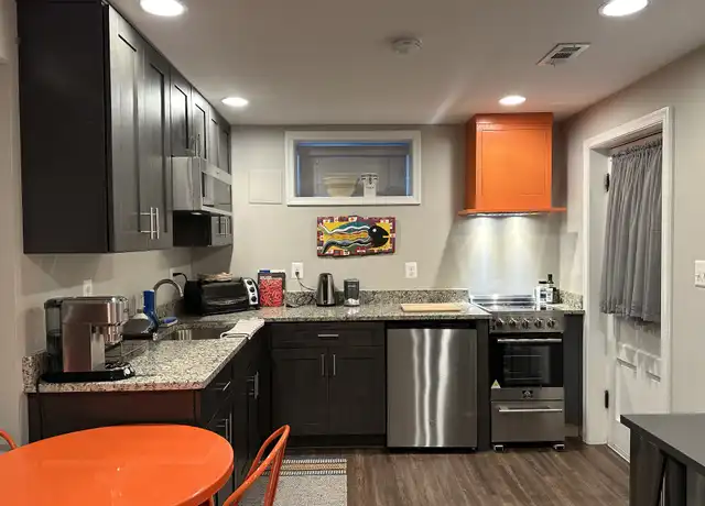 Property at 4324 43rd St NW, Washington, DC, 20016, 1 bed, 1 bath, [object Object]
