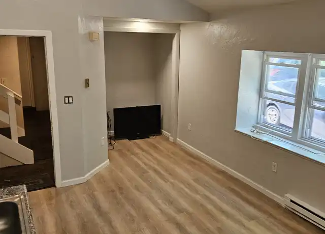Property at 26 Alpine Row Unit 05, Franklin, MA, 02038, 0 beds, 1 bath, [object Object]
