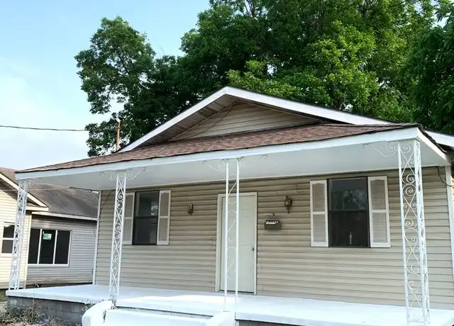 Property at 1320 W Huntington Ave, Jonesboro, AR, 72401, 3 beds, 1 bath, [object Object]