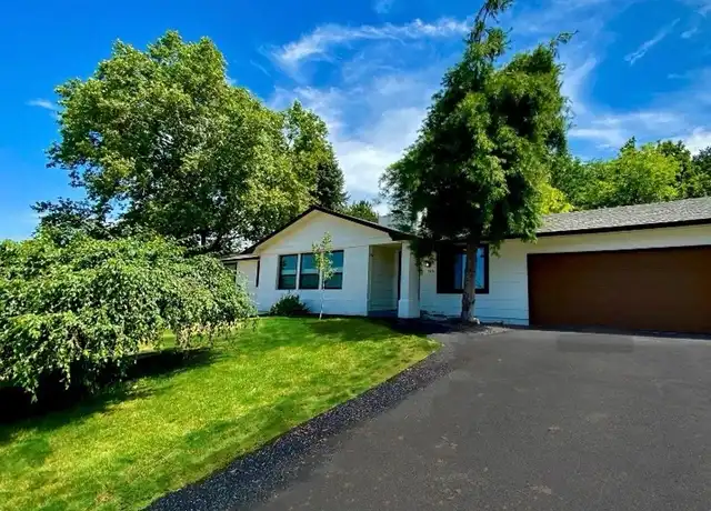 Property at 713 E Harcourt Rd, Boise, ID, 83702, 4 beds, 2 baths, [object Object]