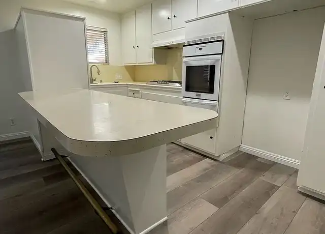 Property at 320 W. ALAMEDA AVE - 320 W Alameda Ave, Burbank, CA, 91506, 1 bed, 1 bath, [object Object]