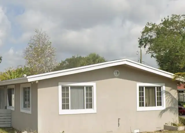 Property at 117 SE 4th Ave, Deerfield Beach, FL, 33441, 3 beds, 2 baths, [object Object]