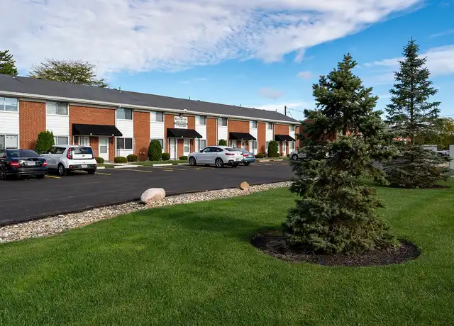 Property at Riverview Apartments - 5900 N River Rd, Waterville, OH, 43566, 2 beds, 1 bath, Contact for Price