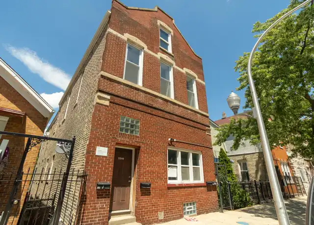 Property at 2248 W 21st St Unit 1R, Chicago, IL, 60608, 2 beds, 1 bath, [object Object]